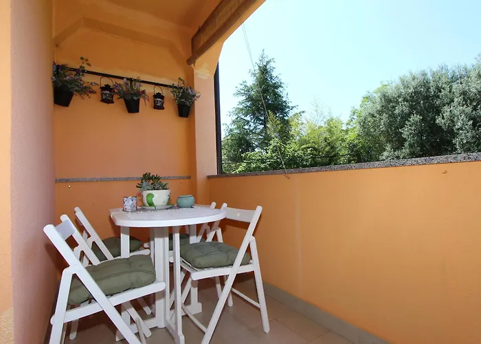 Apartments Rozi