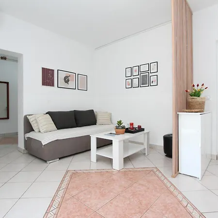 Apartments Rozi Rovinj Exterior photo