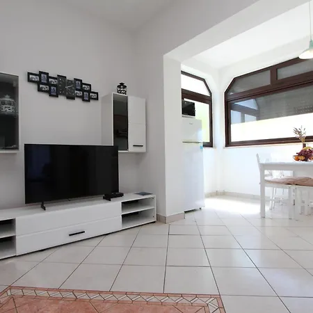 Apartments Rozi Rovinj Exterior photo